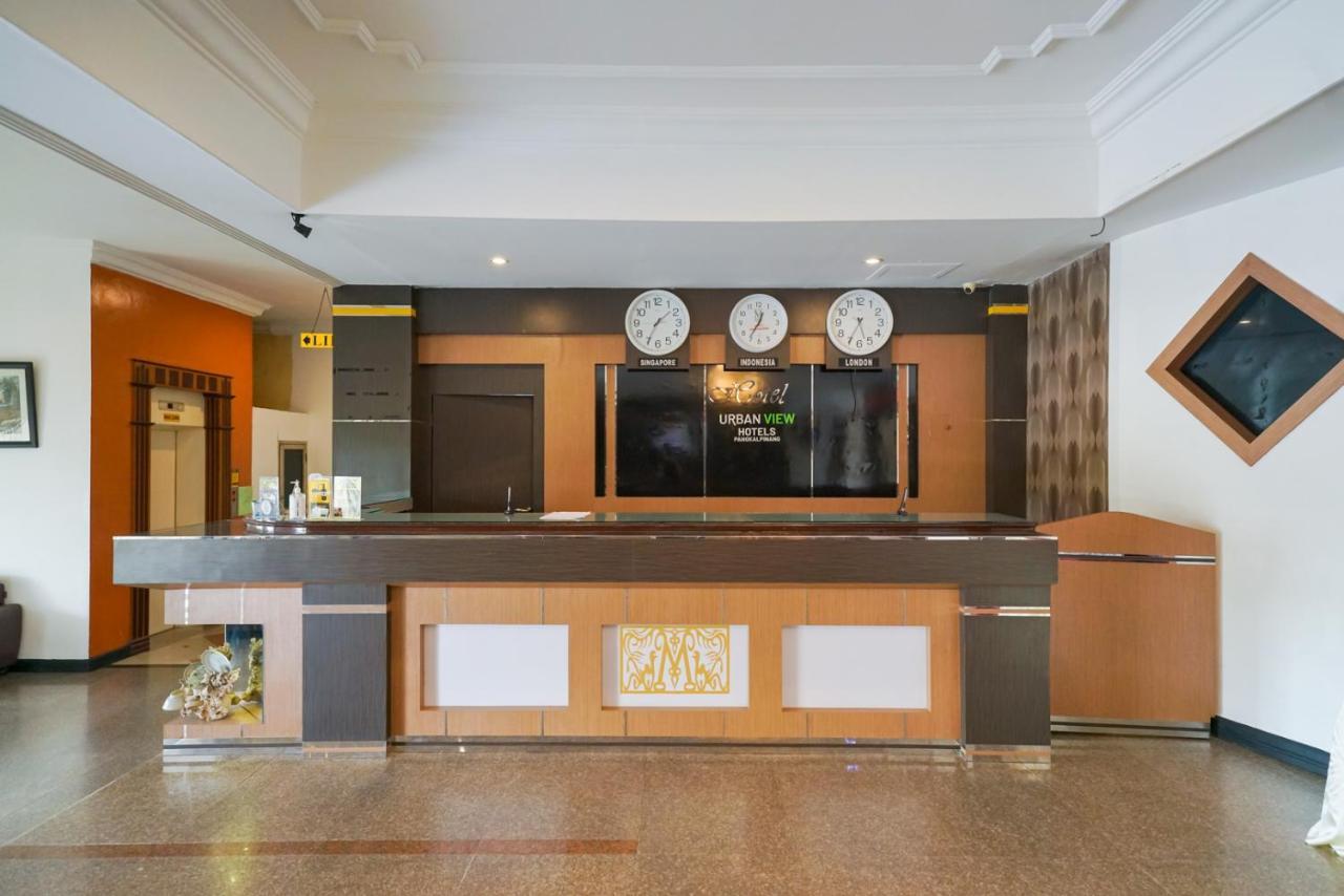 Urbanview By Millenium Hotel Pangkal Pinang Buitenkant foto