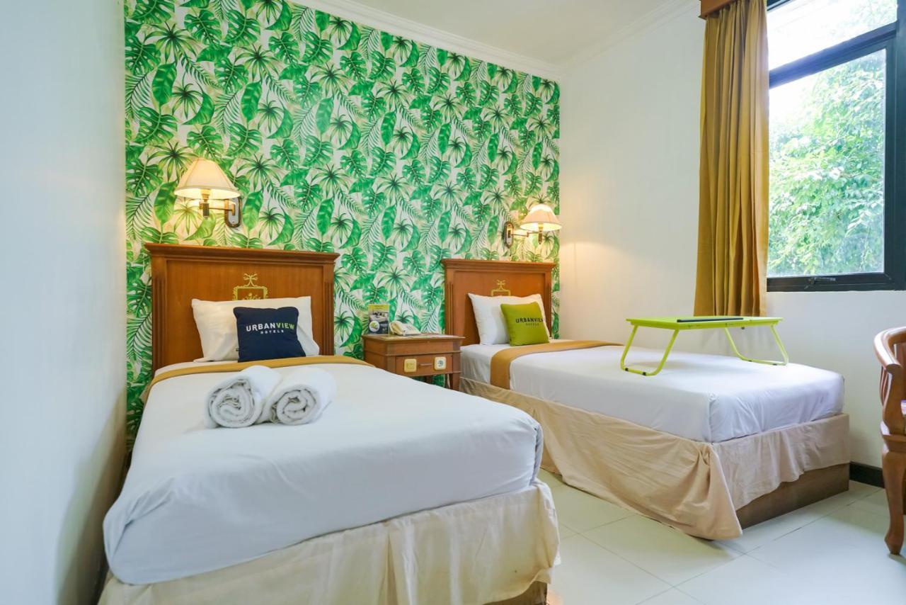 Urbanview By Millenium Hotel Pangkal Pinang Buitenkant foto